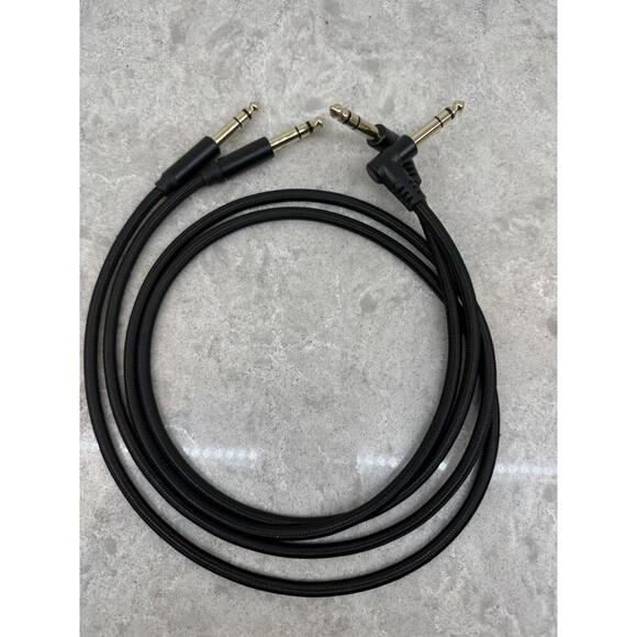 Lot of two: Audio cables 2 1/4 in TRS connectors. Gold plated braided shielding - Picture 2 of 2